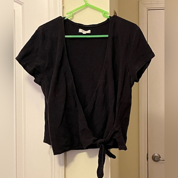 Madewell Tops - Madewell Black Textured Tie Front Blouse